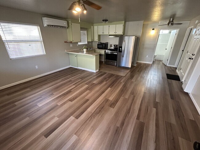 Foto del edificio - Comfortable 2-Bedroom Home in Anderson