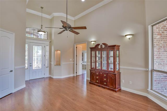 Foto principal - 4900 Rio Vista Dr