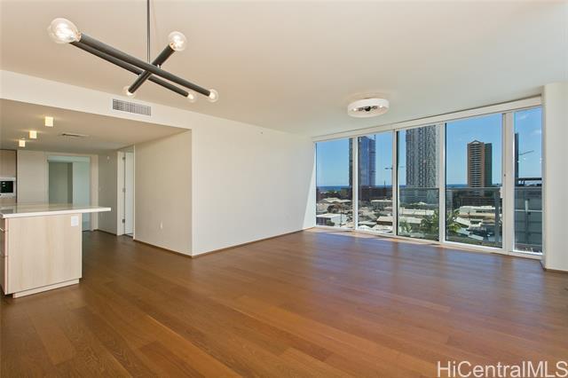 Building Photo - 888 Kapiolani Blvd