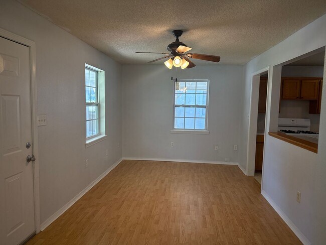Foto del edificio - 307 N 19th St