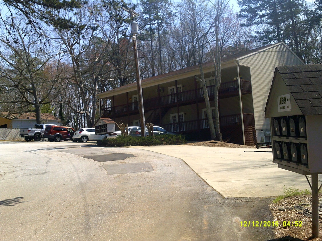 197 Hughes St, Seneca, SC 29672 Apartments in Seneca, SC