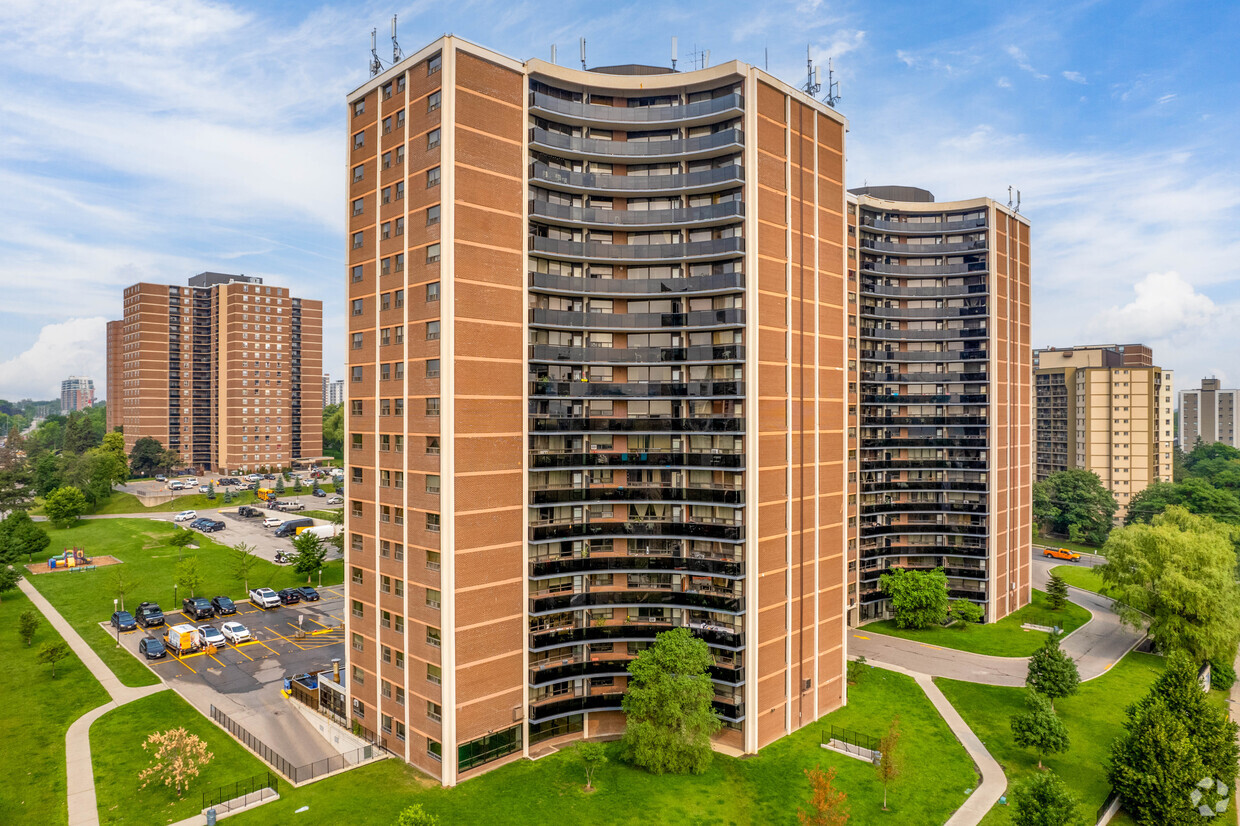 Primary Photo - Richview Terrace