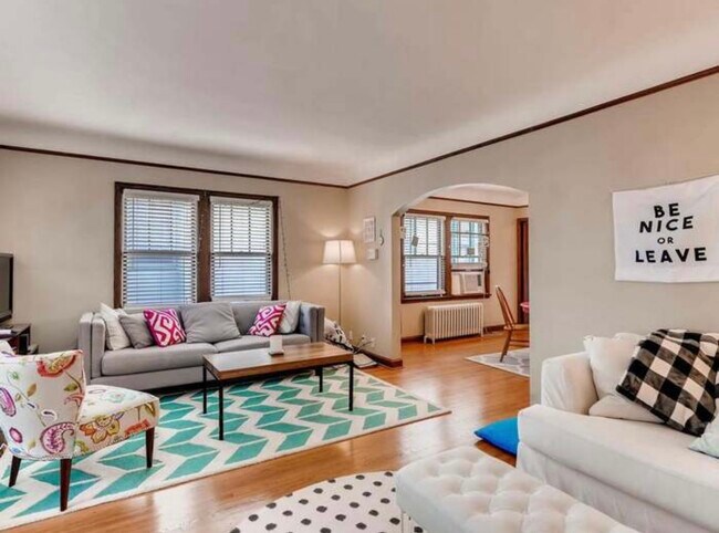 Foto del edificio - 2242 McKinley St NE