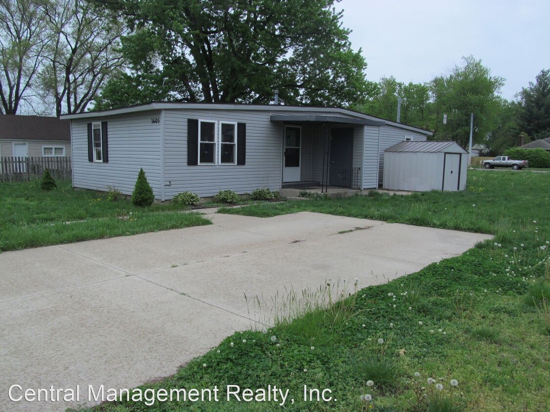 Primary Photo - 3 br, 1 bath House - 3605 Vistula Rd.