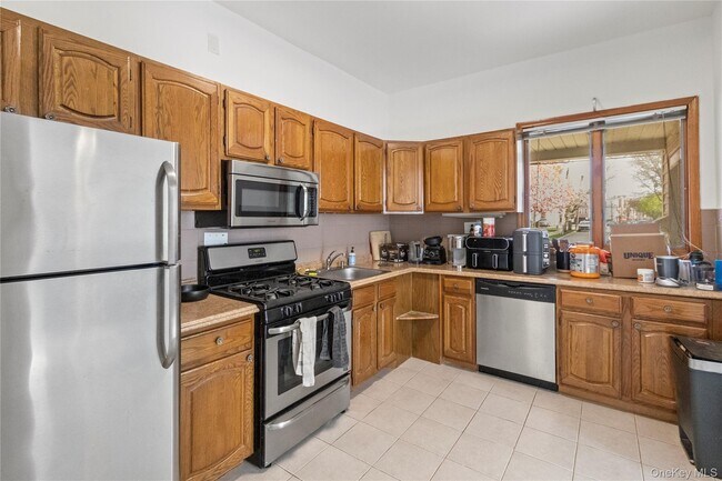 Foto del edificio - 172 Harrison Ave