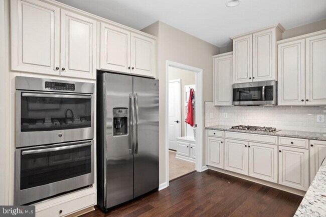 Foto del edificio - 18040 Red Mulberry Rd