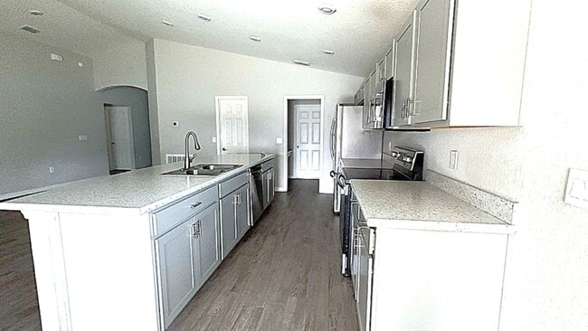 Building Photo - Davenport- 4/2 single family home. Coming Soon!!!