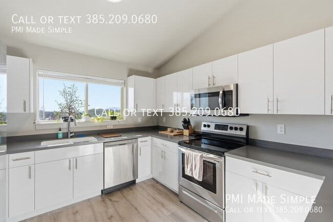 Building Photo - 1140 W 950 N