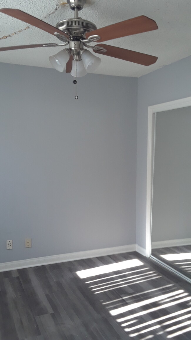 Foto del edificio - 11893 Truro Ave