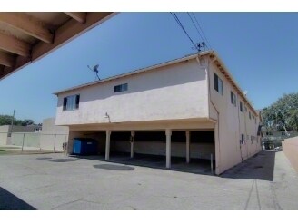 Building Photo - 540 S 6th St
