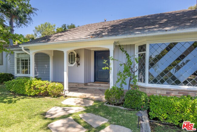 Foto del edificio - 11339 Thurston Pl