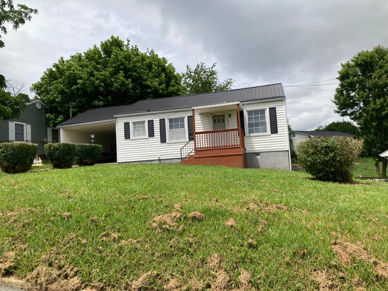 Primary Photo - 1014 Johnson Ave