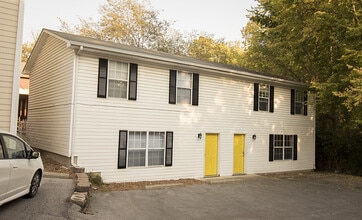 Building Photo - 1616 Anthony St