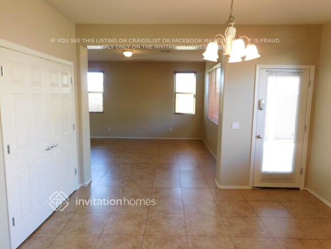 Foto del edificio - 14890 N 174th Ave