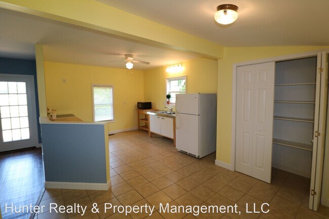 Building Photo - 2 br, 1 bath House - 1735 Mountainview Road