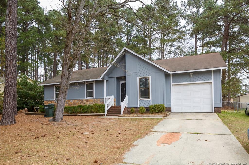 Primary Photo - 1785 Rim Rd