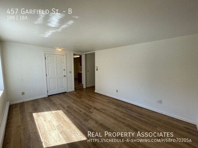 Foto del edificio - 457 Garfield St