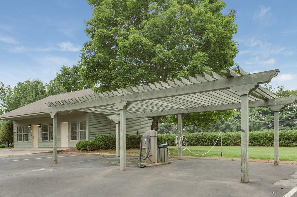 1409 Roper Mountain Rd Greenville Sc 29615