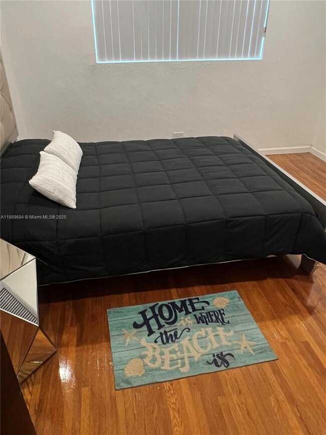 Foto del edificio - 1430 SW 14th St