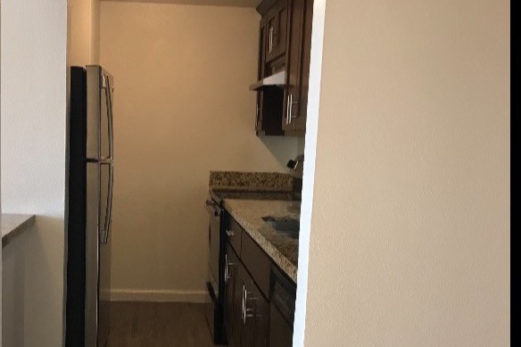 Building Photo - Redwood Canyon Apartments