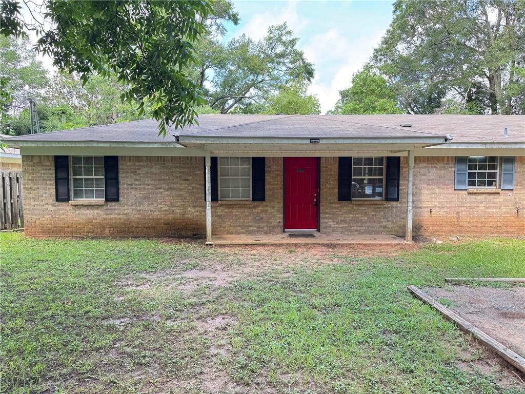 Foto principal - 19435 Gaston St