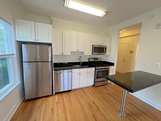 Building Photo - 3 bedroom in Cambridge MA 02138