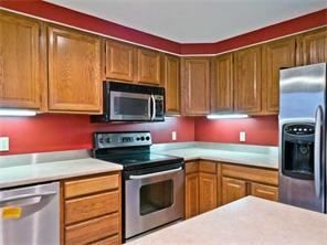 Building Photo - 3 br, 2.5 bath Apartment - 26 Cedarbrook Dr