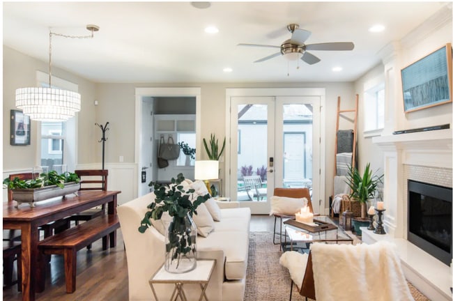 Photo - 2342 N Clarkson St House