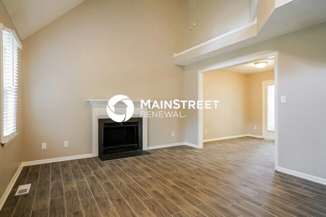 Foto del edificio - 3 Bedroom Pet-Friendly Home in Raleigh, NC with Main Street Renewal