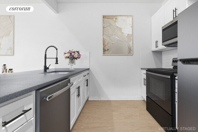 Foto del edificio - 1059 Greene Ave