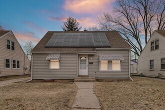 Building Photo - 2611 Ellen Ave