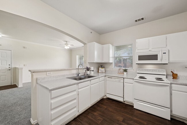 Photo - 3150 S Garrison Rd Apartment