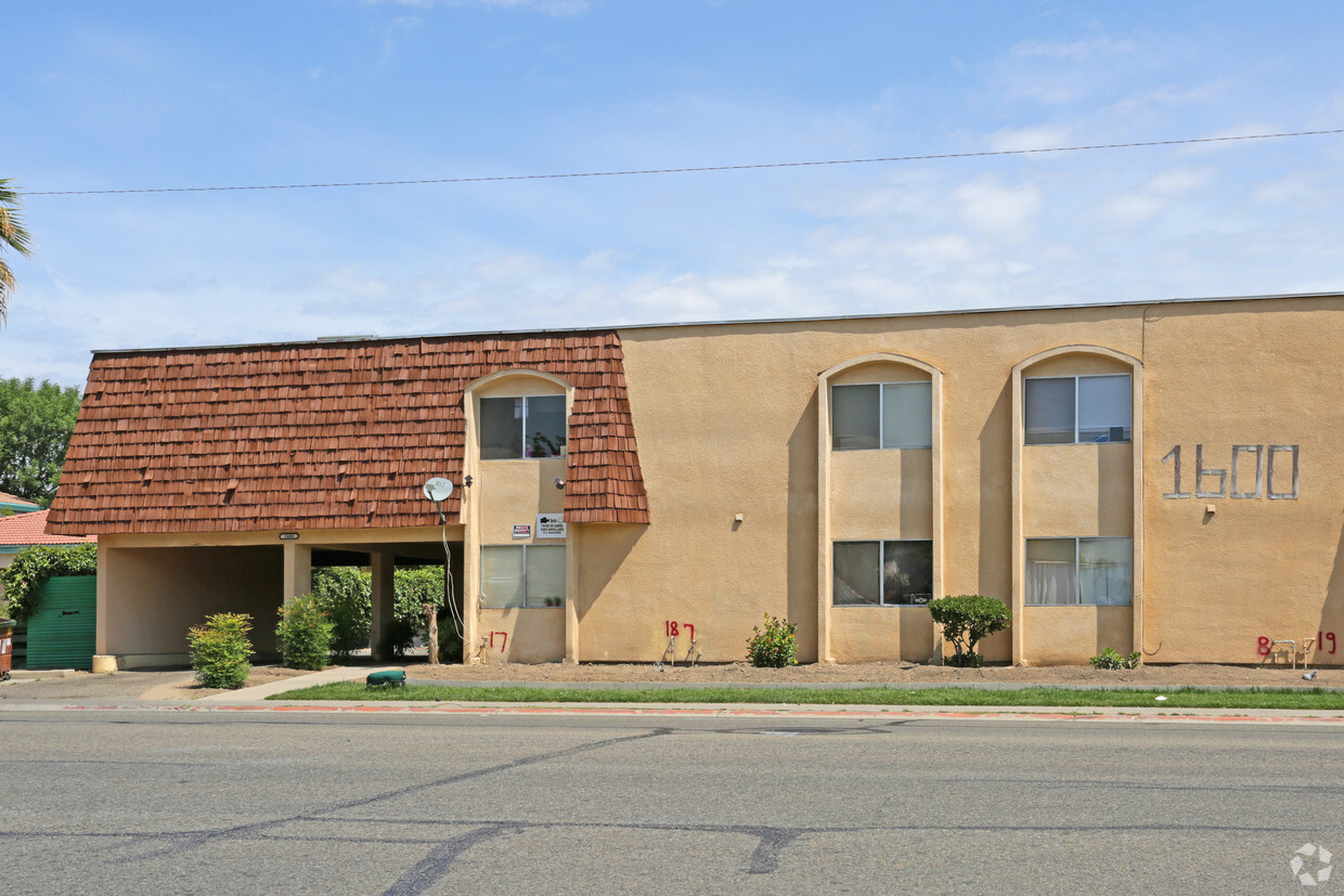 Primary Photo - Visalia Gardens Apartments