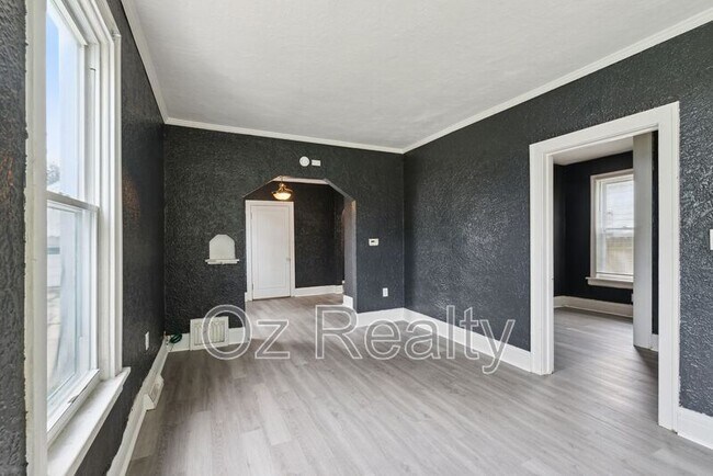 Foto del edificio - 1310 Almon Ave