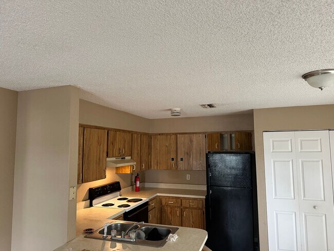 Foto del edificio - 4922 4th St