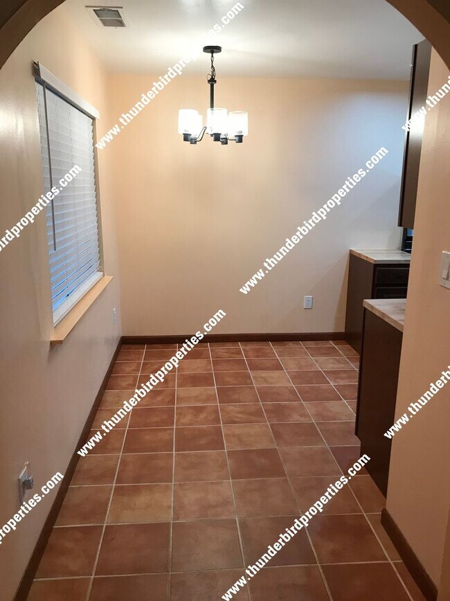 Foto del edificio - 1317 San Mateo Blvd SE