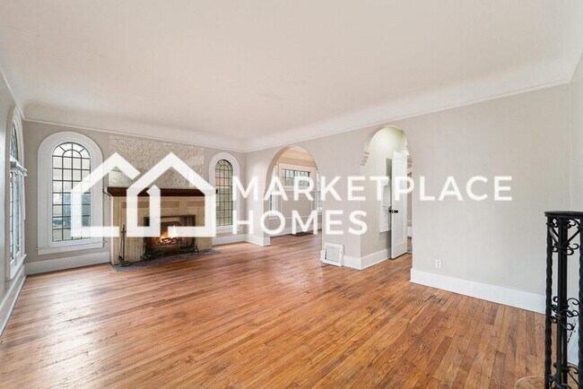 Foto del edificio - 13605 Griggs St