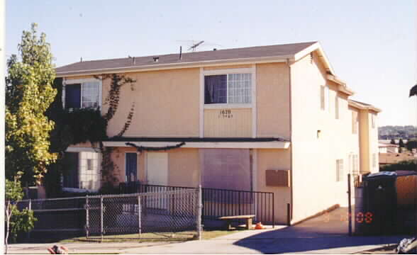 Foto principal - 1670 Ricardo St
