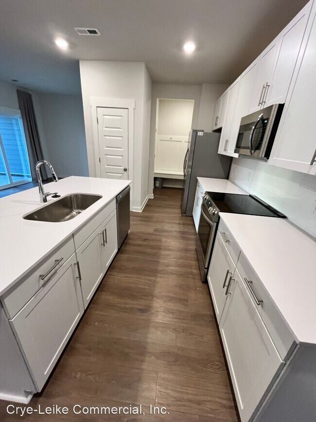 Building Photo - 3 br, 2.5 bath House - 1021 Harmony Hills ...