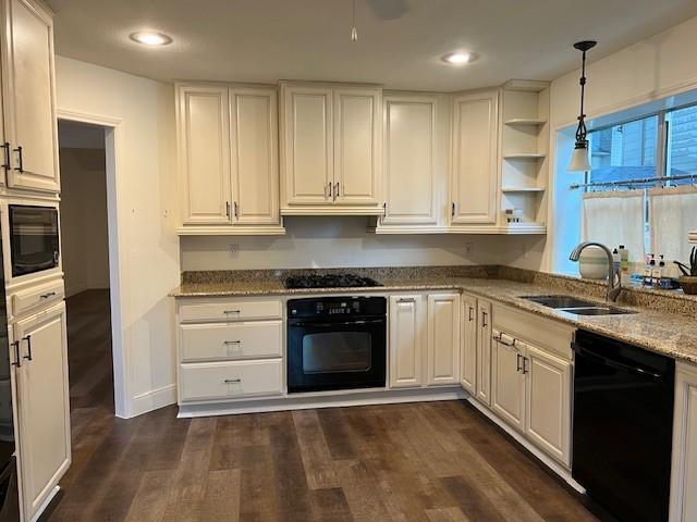 Foto del edificio - 3906 Hazelwood Dr