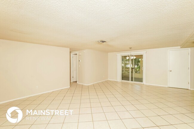 Foto del edificio - 6503 Ridge Crest Dr