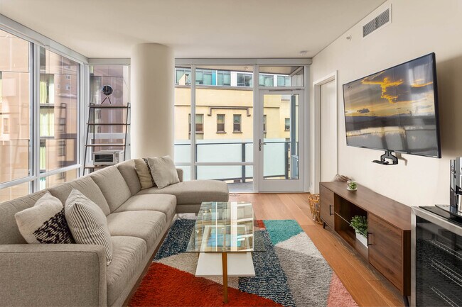 Foto del edificio - 121 Stewart St