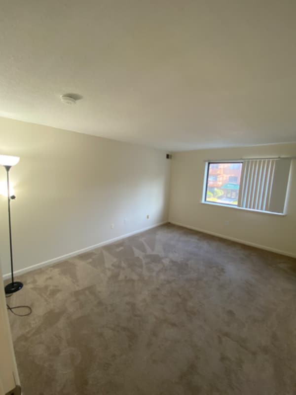 Building Photo - 1217 Harbor View Dr