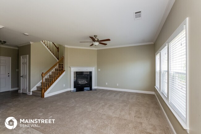 Building Photo - 14835 Havasu St