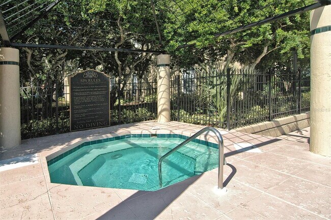 Foto del edificio - Furnished Condo! Gorgeous! Near beaches and shopping!