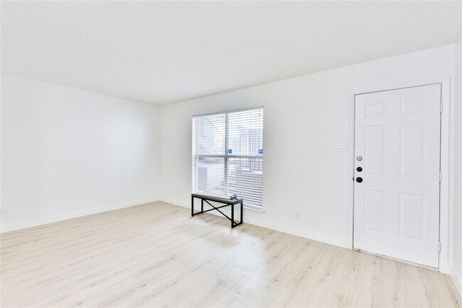 Foto del edificio - 2314 Parker Ln