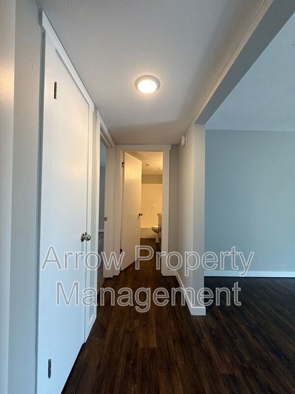 Foto del edificio - 440 Moffitt St