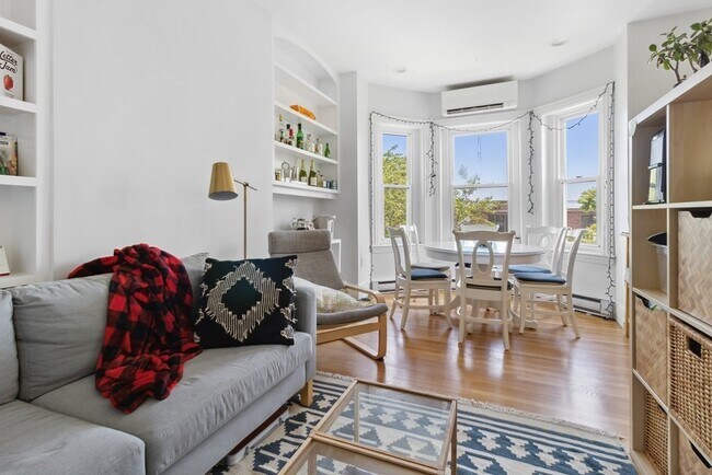 Foto del edificio - 25 Beacon St