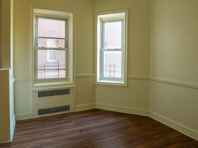 Building Photo - 430 Ocean Pkwy