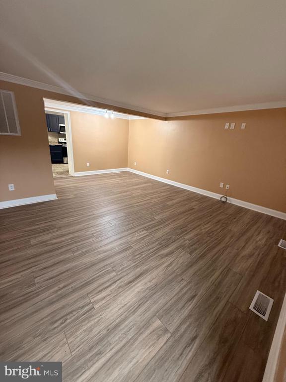 Building Photo - 20 Hapsburg Ct